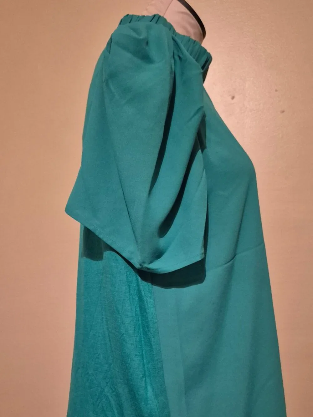 Loft kelly green mock neck shirt